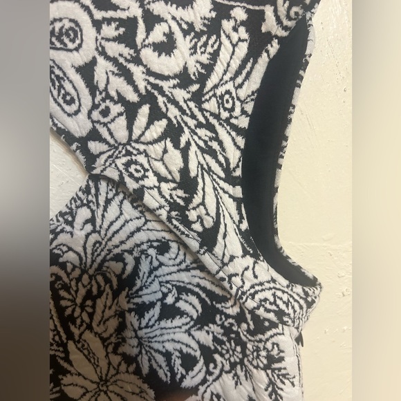 Anthropologie Black & White Stretch Midi Dress NWT/ XL / Front Cutout + Slit - Picture 6 of 7